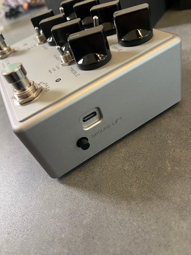 Darkglass Vintage Ultra V2 Aux in おまけ付き