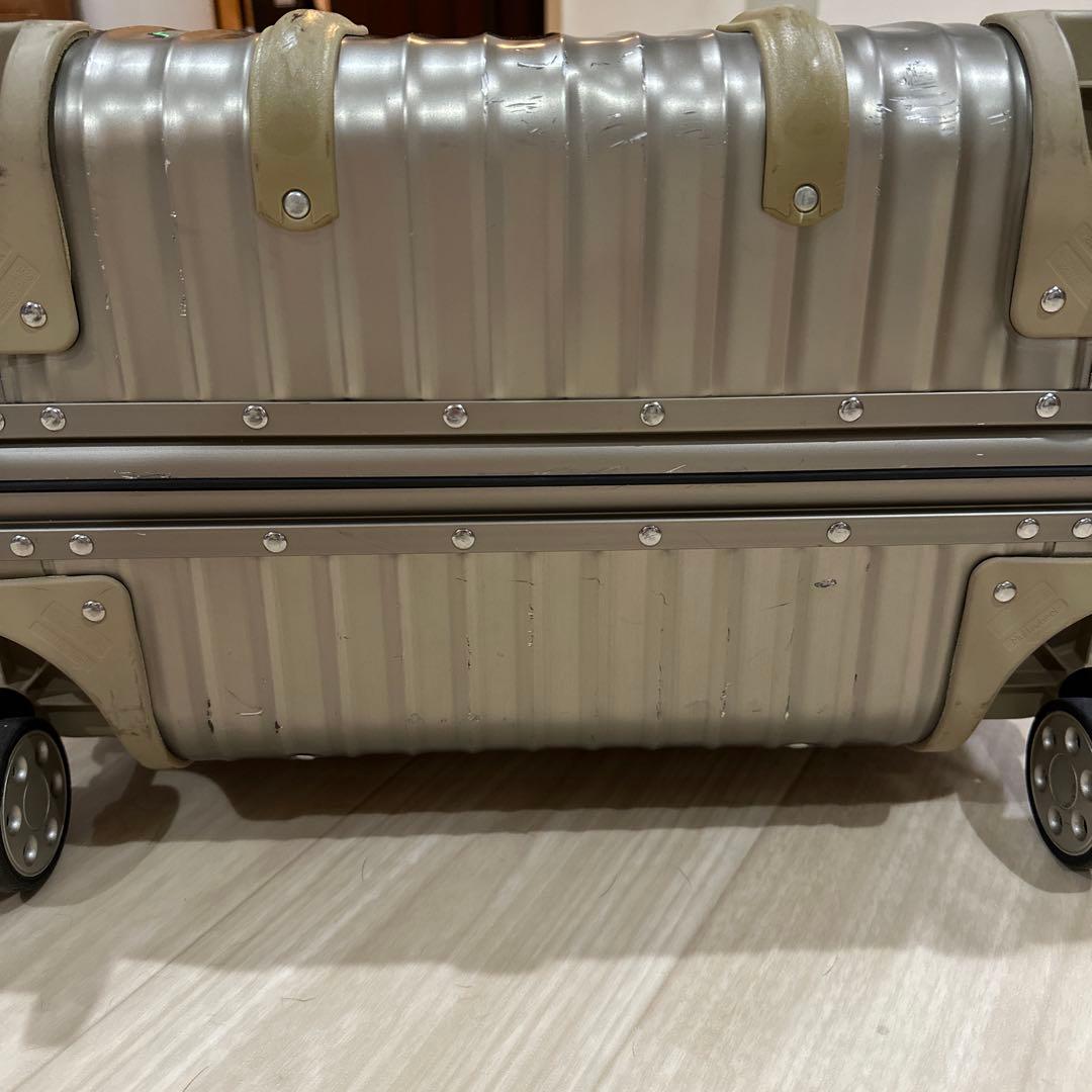 RIMOWA トパーズ ゴルド