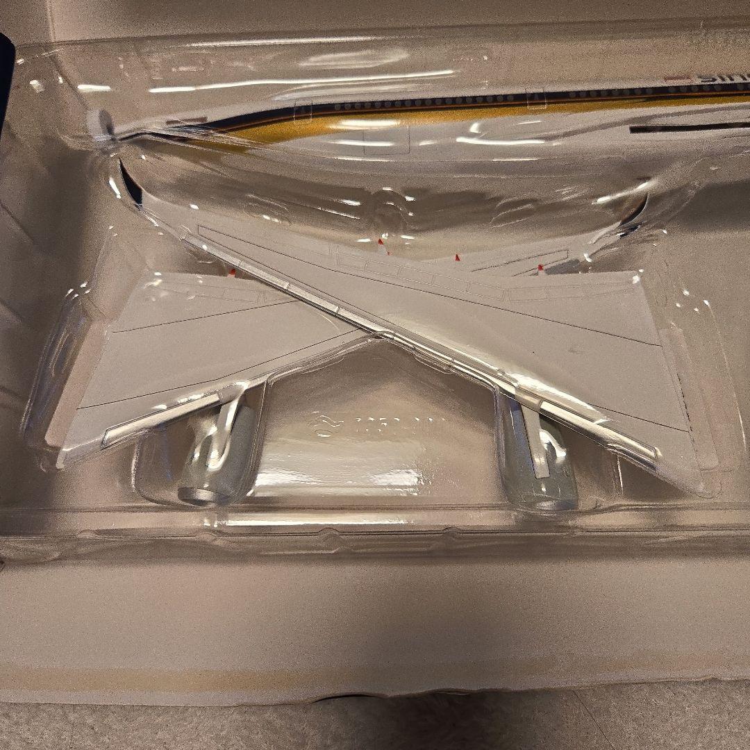【新品未使用】モデルプレーン A350-900 シンガポール航空