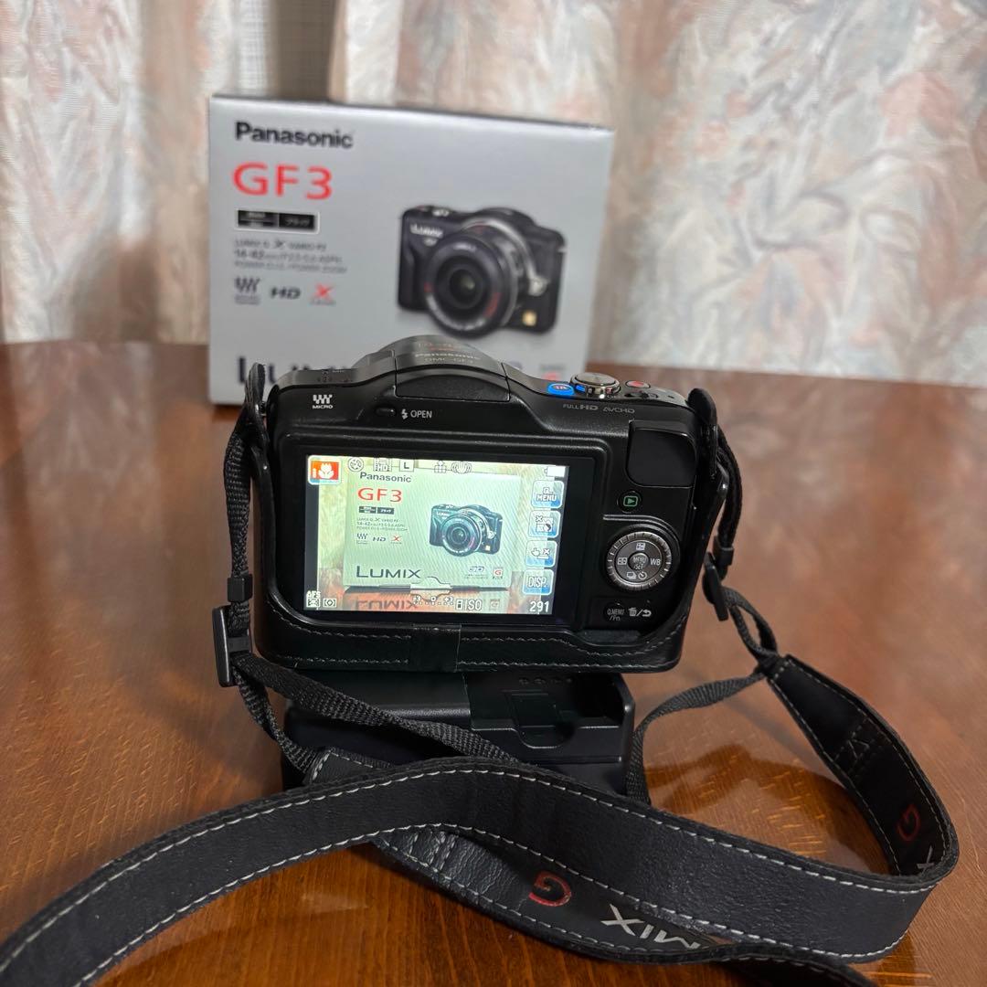 デジタルカメラ Panasonic LUMIX DMC-GF3 14-42mm/45-175mm