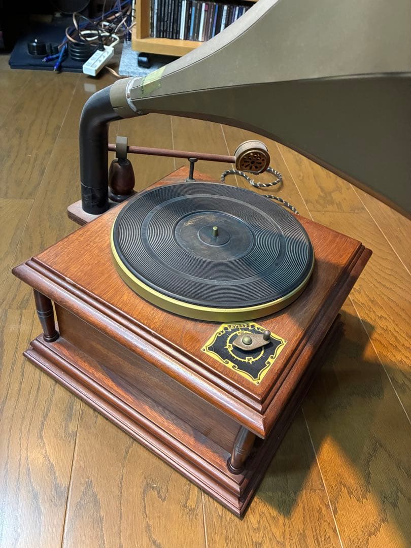 蓄音機 アンティーク グラモフォン 木製 大型ホーン 針無し