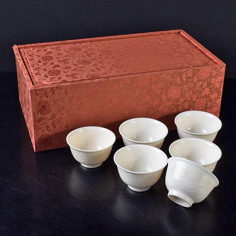 中国　徳化窯白磁　印刻　双龍文　煎茶碗　六客　V　8129E