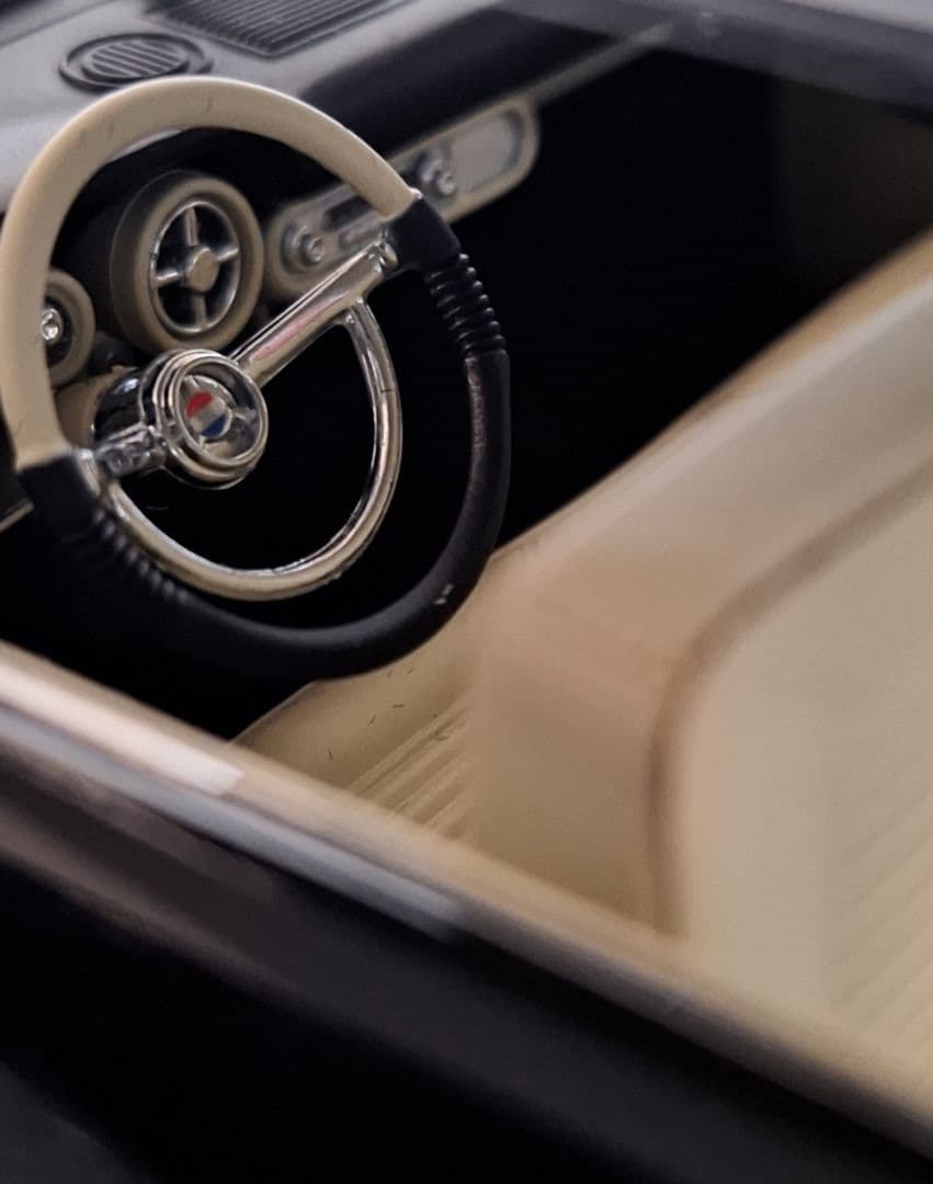 ミニカー ERTL Collectibles 1/18 1957 Chrysler300C