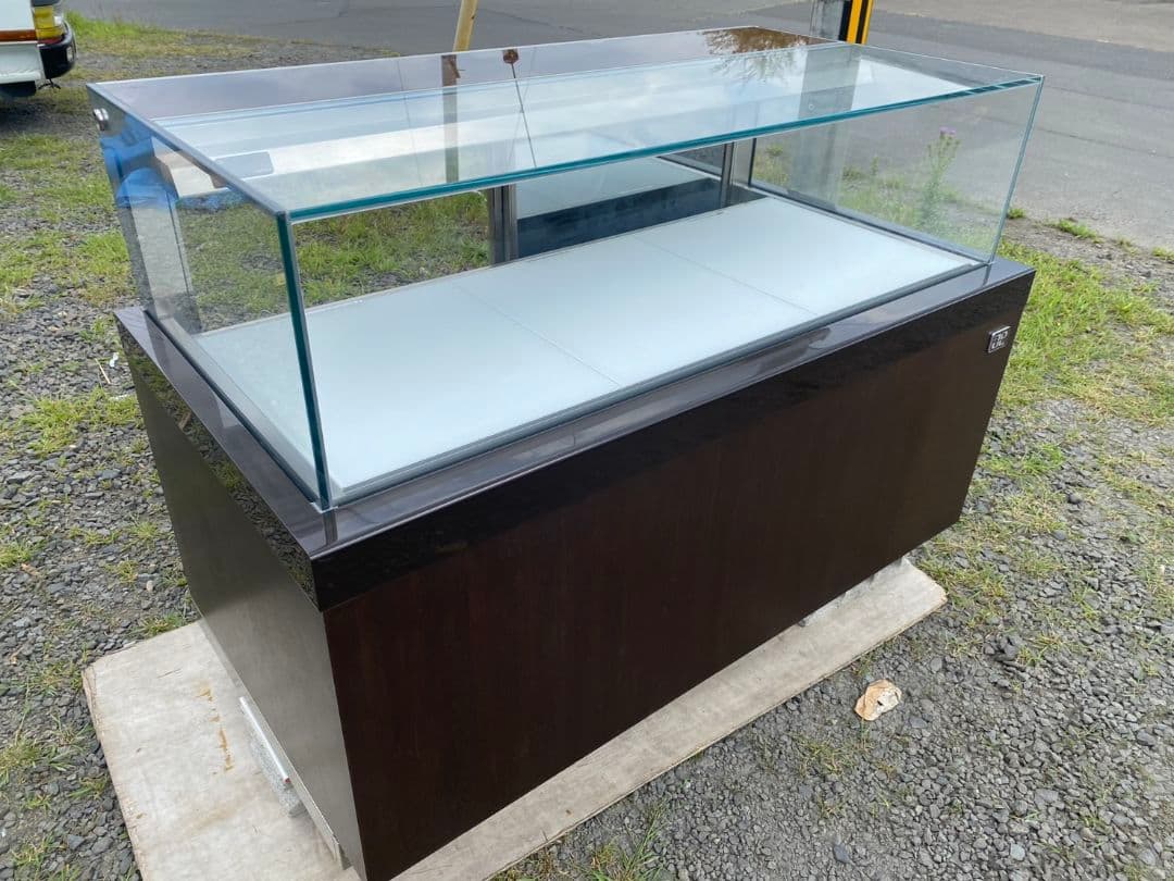 保坂製作所　冷蔵ショーケース　DZ60491 チョコレートショーケース