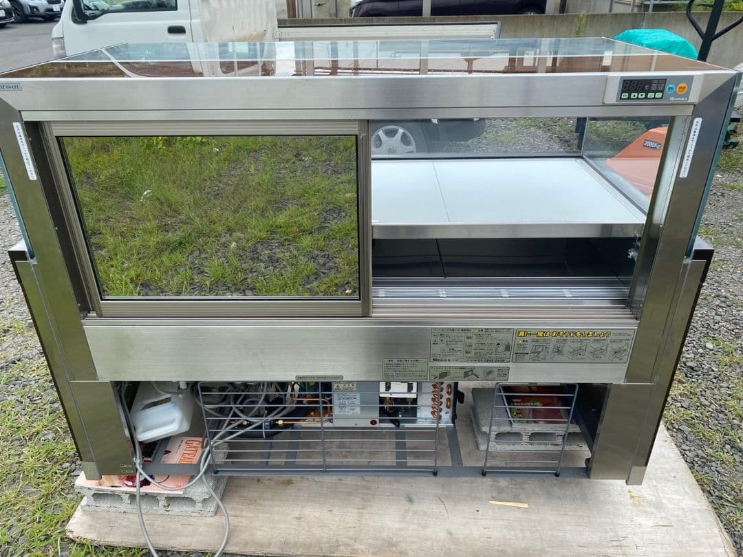 保坂製作所　冷蔵ショーケース　DZ60491 チョコレートショーケース