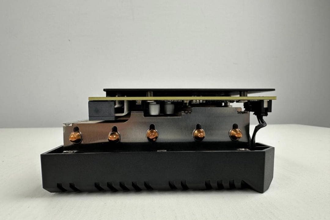 グラフィックボード・グラボ・ビデオカード ASRock RX7800XT CL 16GB