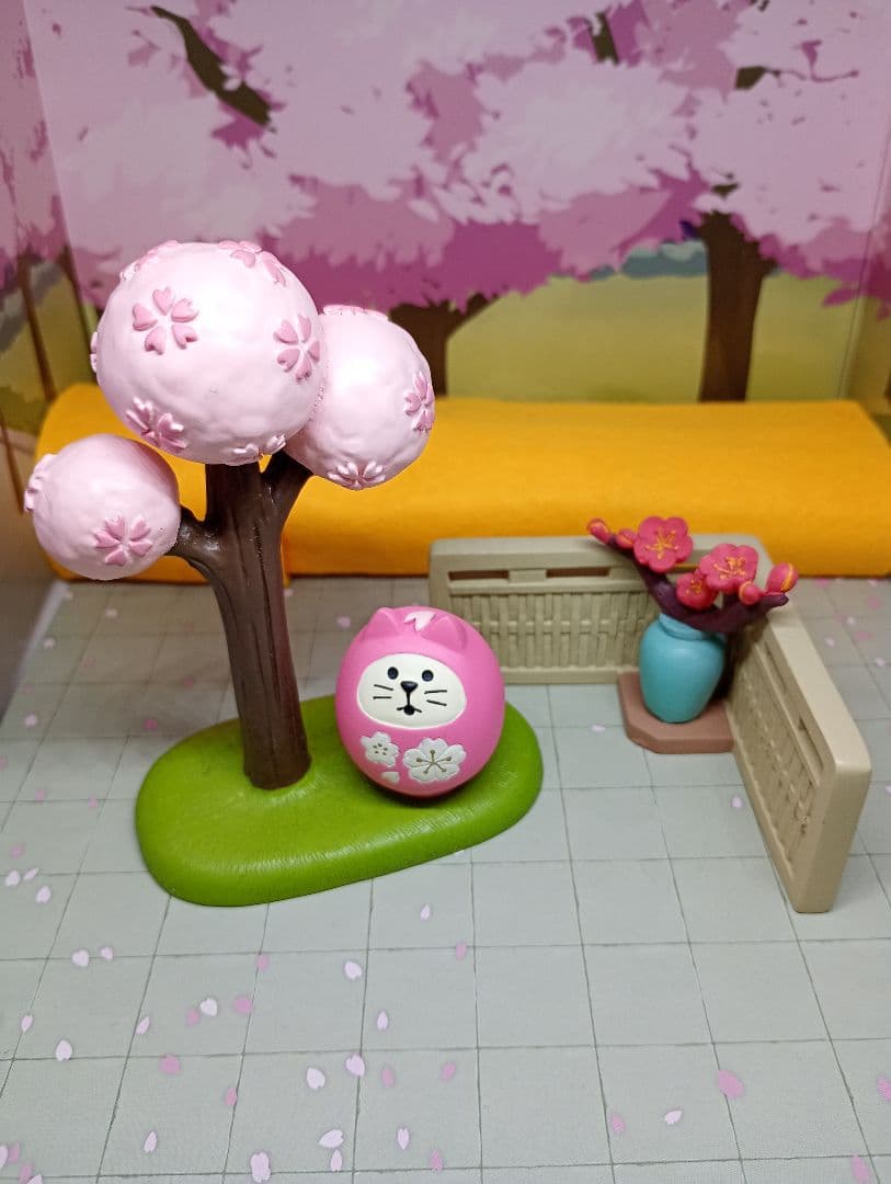 桜の木　だるま　梅の衝立　デコレ　コンコンブル
