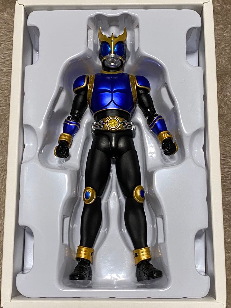 真骨彫製法 仮面ライダークウガ ライジングドラゴン フィギュアーツ 特撮