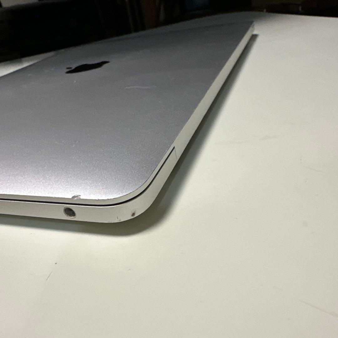 MacBook Pro 2020 i5 シルバー