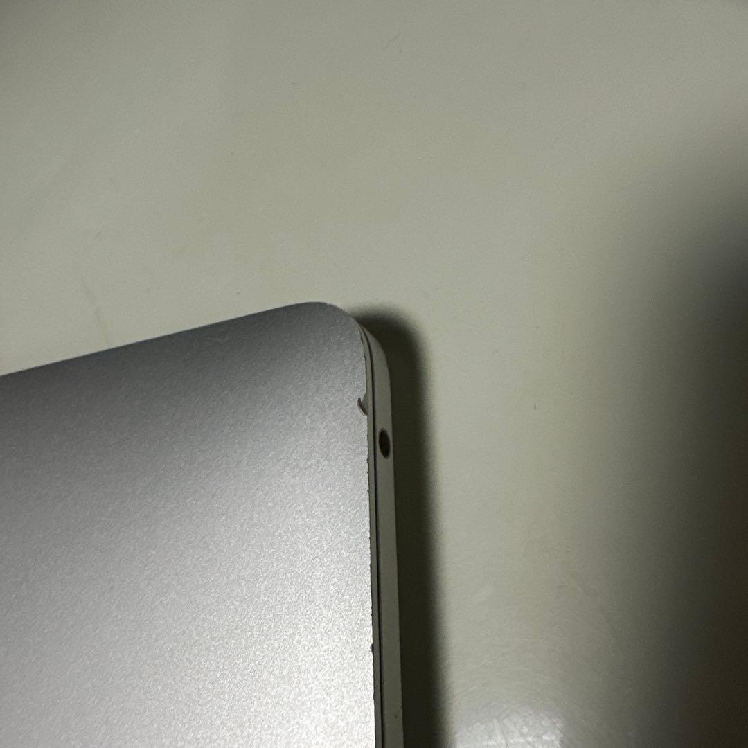 MacBook Pro 2020 i5 シルバー