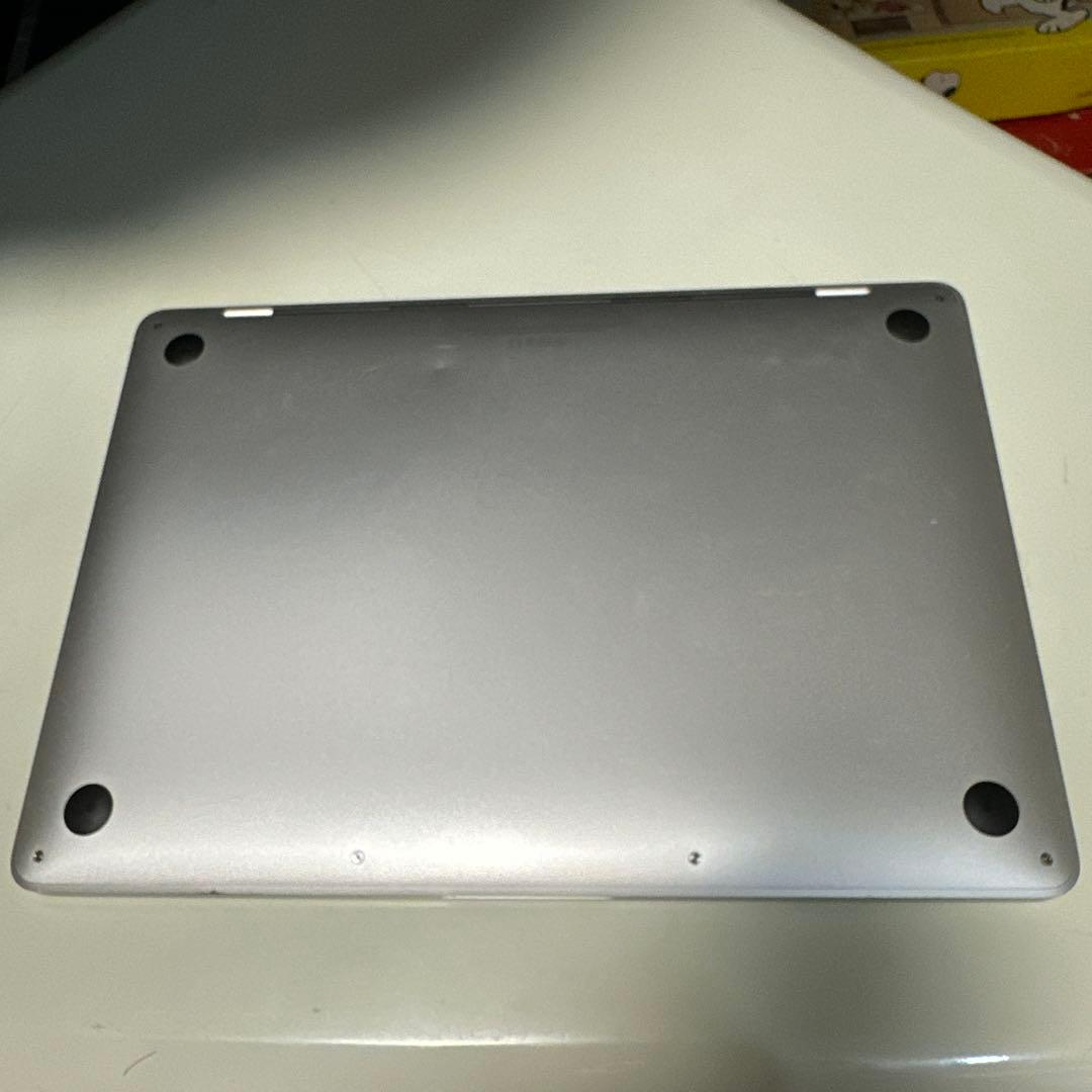 MacBook Pro 2020 i5 シルバー