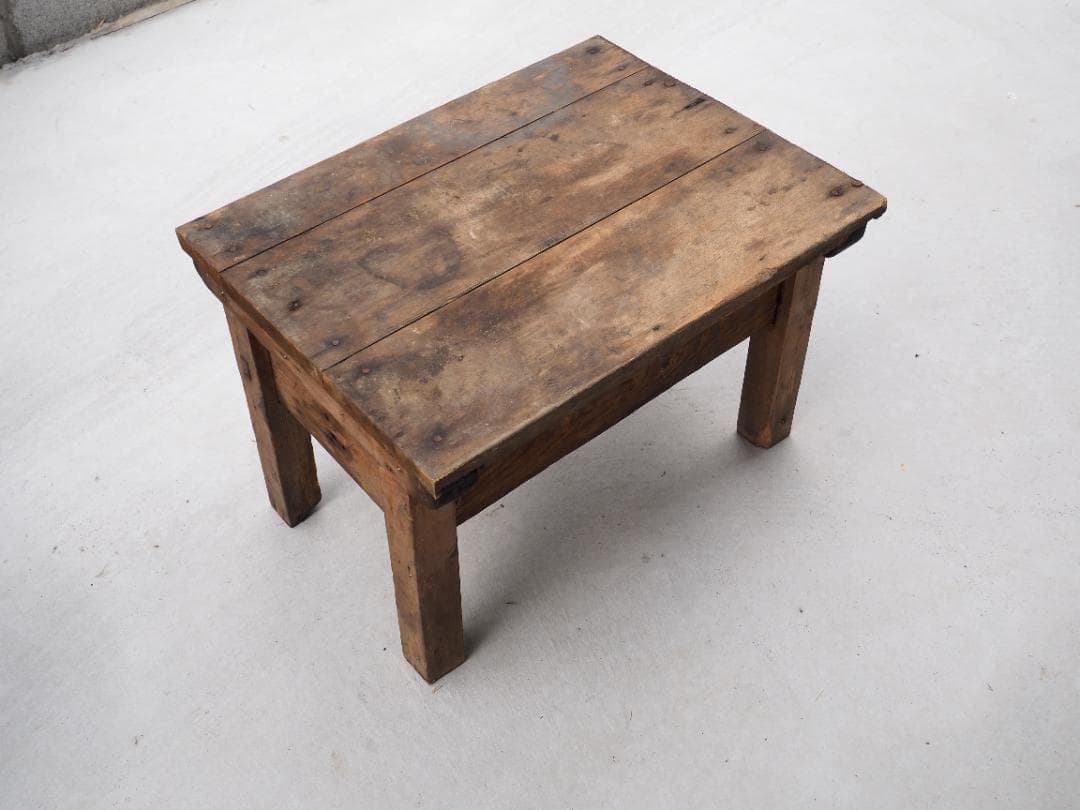 木製　テーブル　座卓　ローテーブル　子ども机　レトロ　オールド感あり