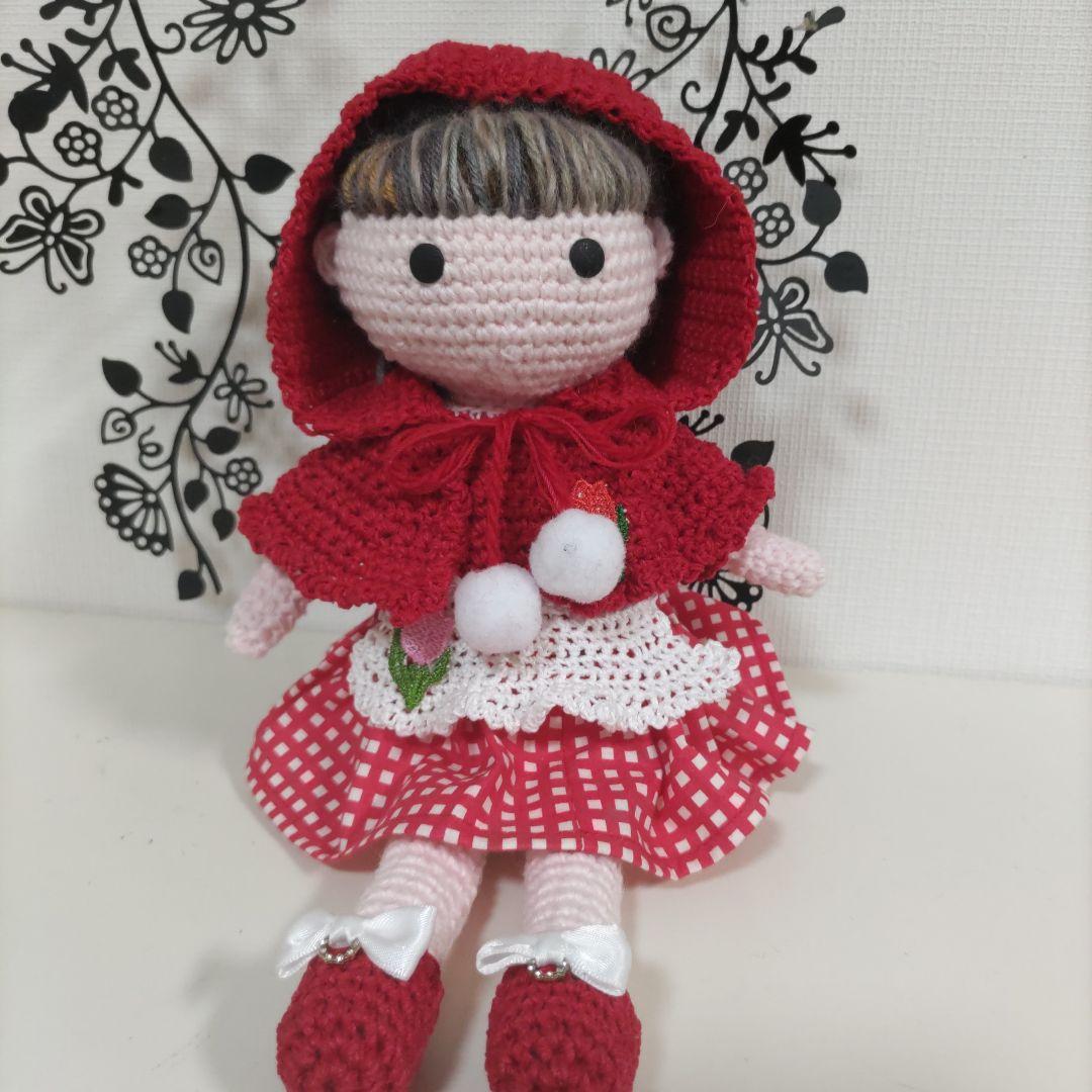 編みぐるみの女の子達（アリス、赤ずきんちゃん、ハロウィン、ポニーテール、深緑の服