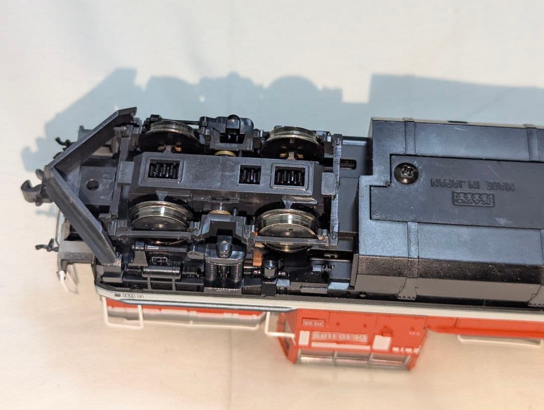 KATO　DE10　HO　【1-703】　パーツ、インレタ取付済み残りあり　②