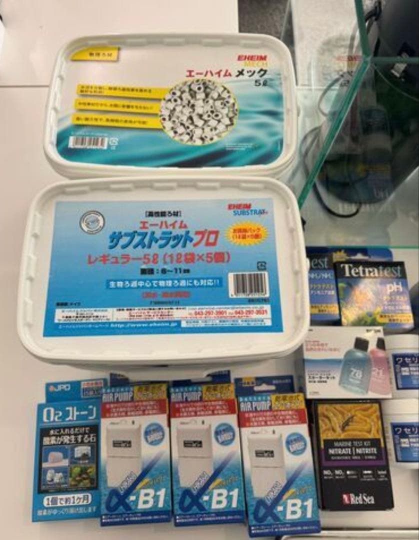 水槽用品 引退まとめ売り (早期購入の方90センチロー水槽ライトもおつけします)