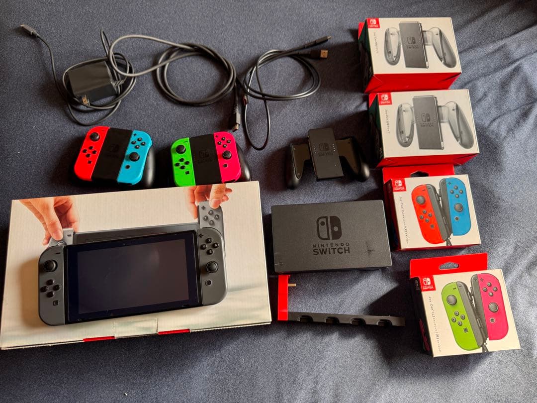 Nintendo Switch 本体＋ジョイコンセット