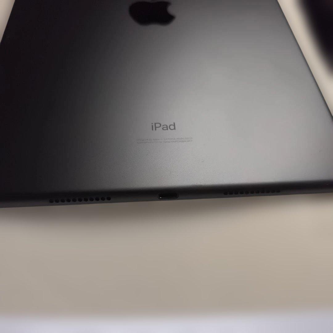 iPad Air第3世代/64GB スペースグレイ MV0D2J/A92%