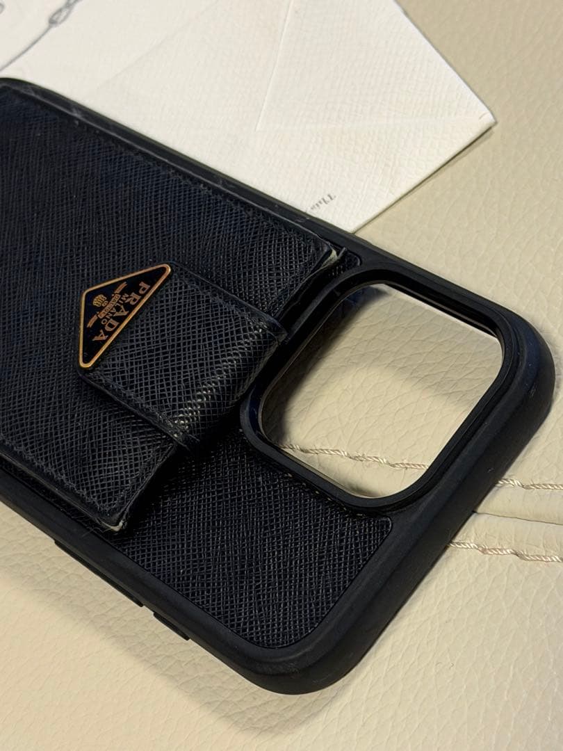 PRADA iPhone用ケース ブラック レザー