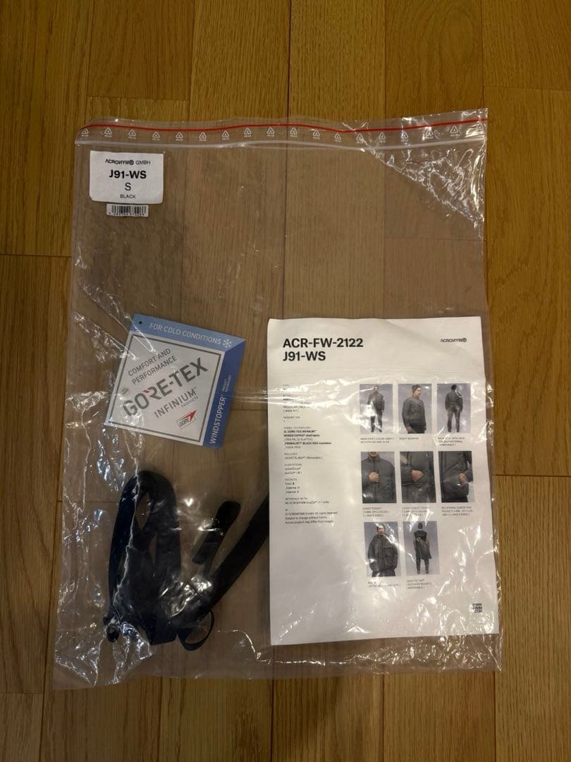 美品 アクロニウム J91-WS ブラックACRONYM S