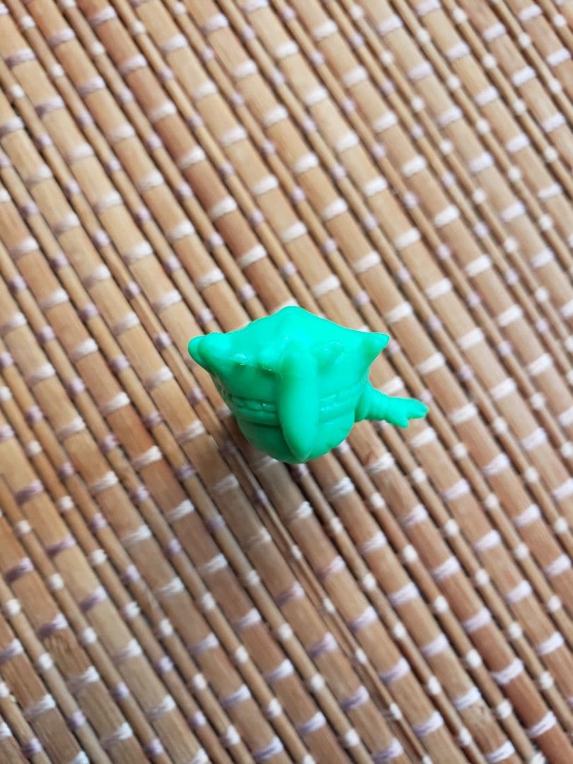 聖闘士星矢消しゴム　SDセイントパラダイス　マリン　魔鈴　緑　キン消し