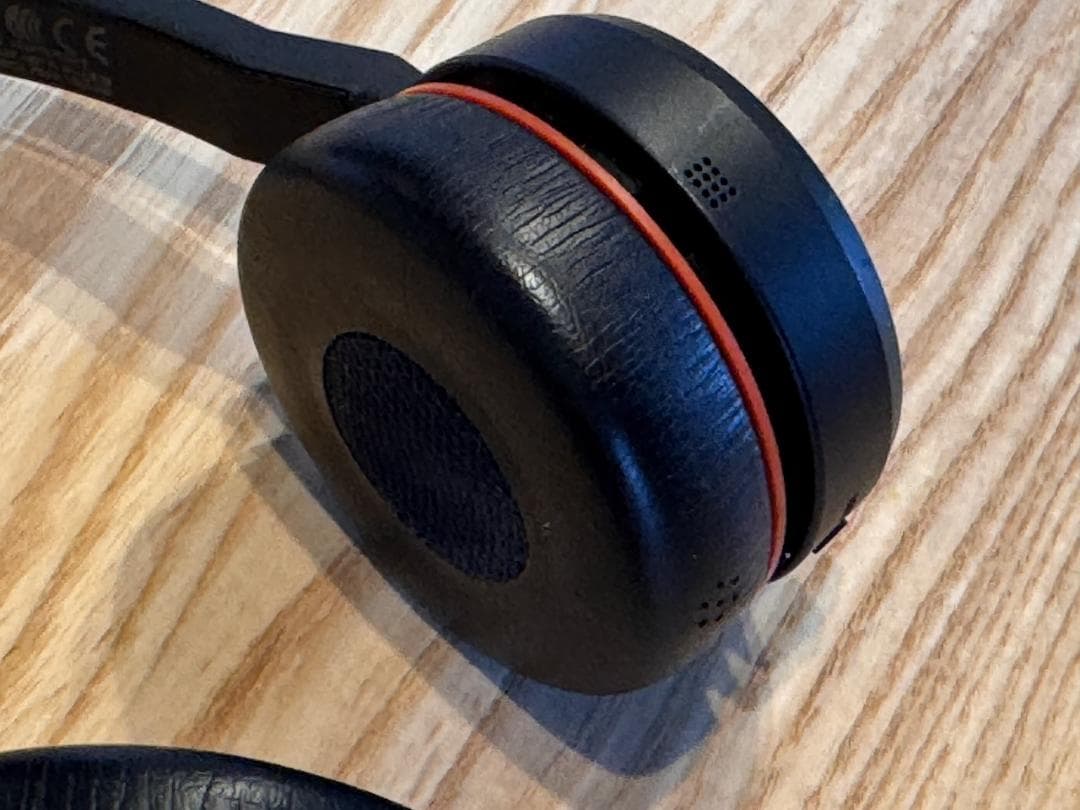 Jabra Evolve 75 MS ANC搭載ワイヤレスヘッドセット ケース付
