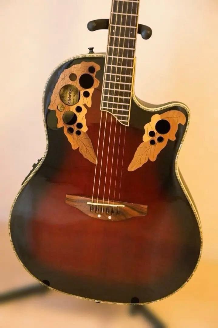 ＜美品＞ OVATION CELEBRITY CC48　オベーション　エレアコ