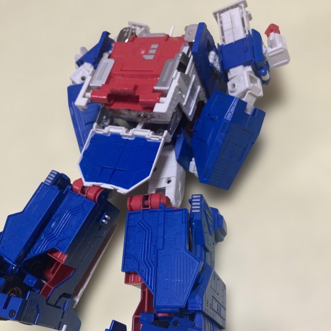 MP-22 ウルトラマグナス　トランスフォーマー マスターピース