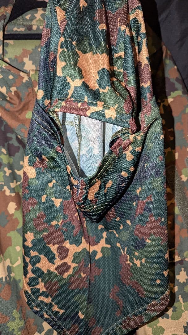 Mordor tac社製 夏用 Izlom 迷彩服