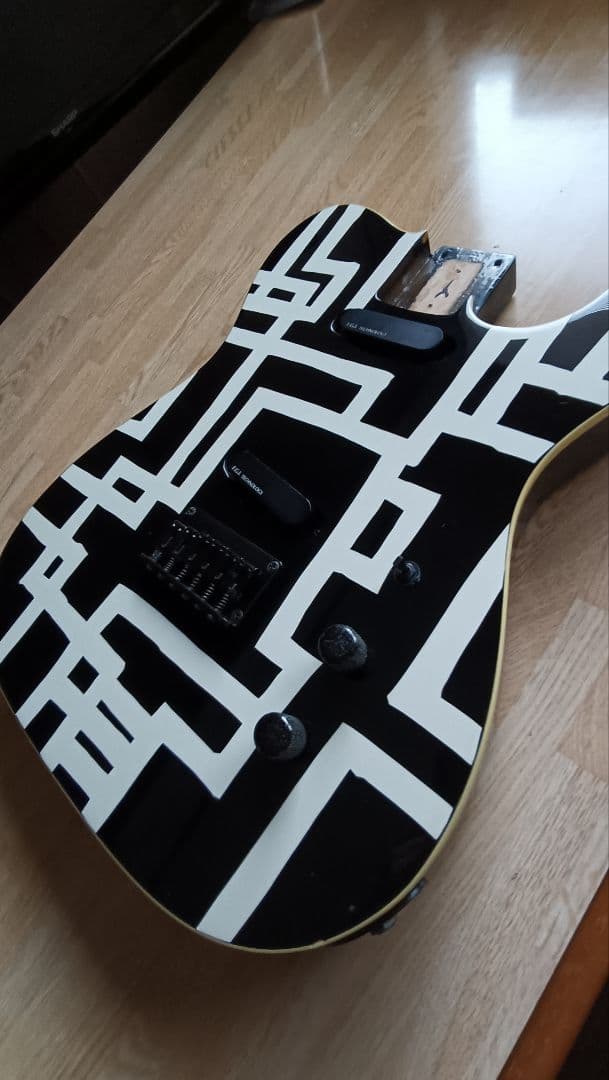 フェルナンデス TEJ-75 布袋仕様 ボディーのみ