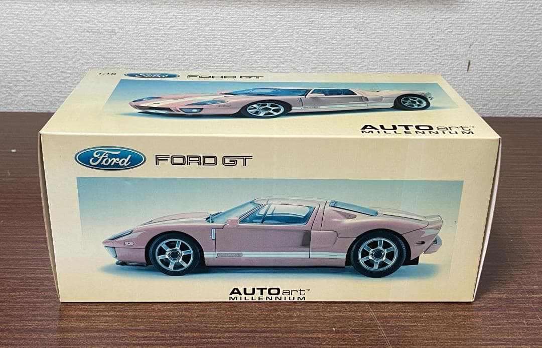 AUTOart ミレニアム 1/18 2005 FORD GT 赤