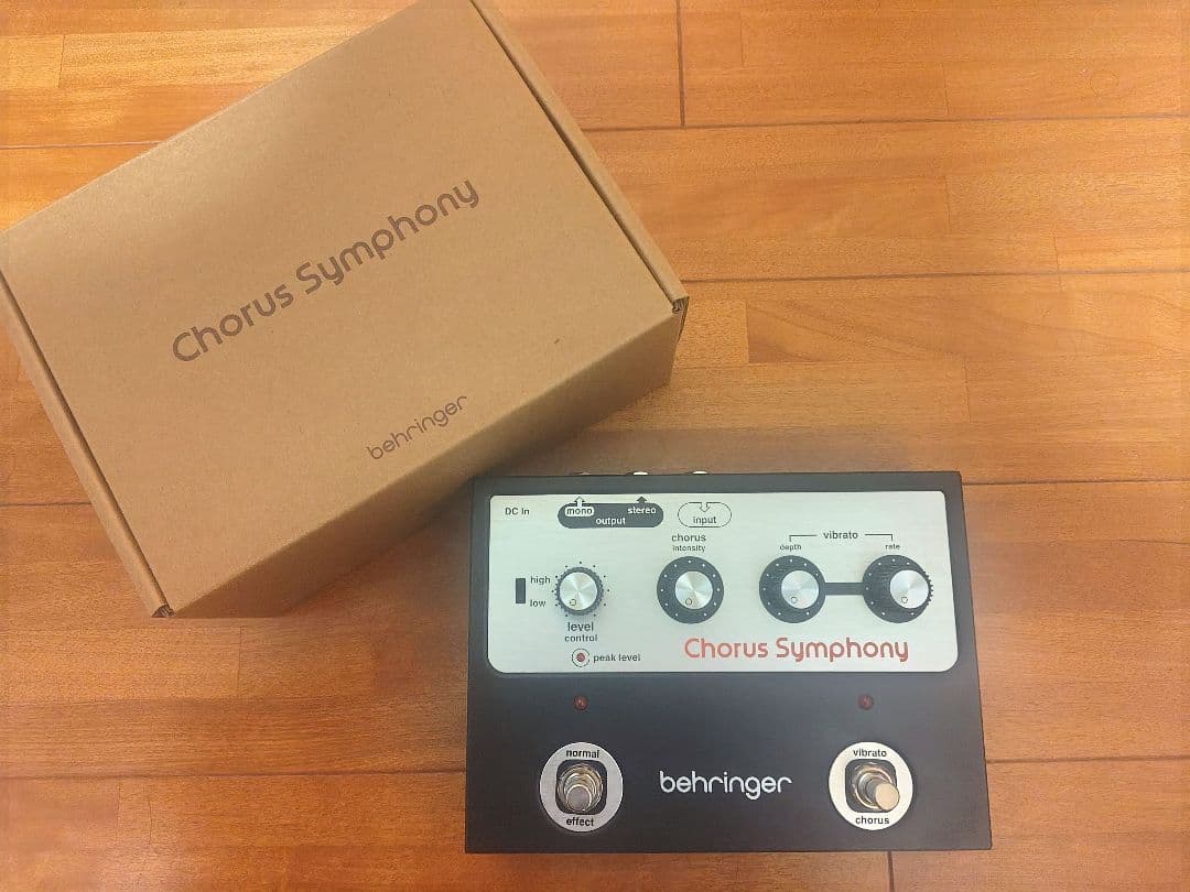 【即日発送】BEHRINGER Chorus Symphony