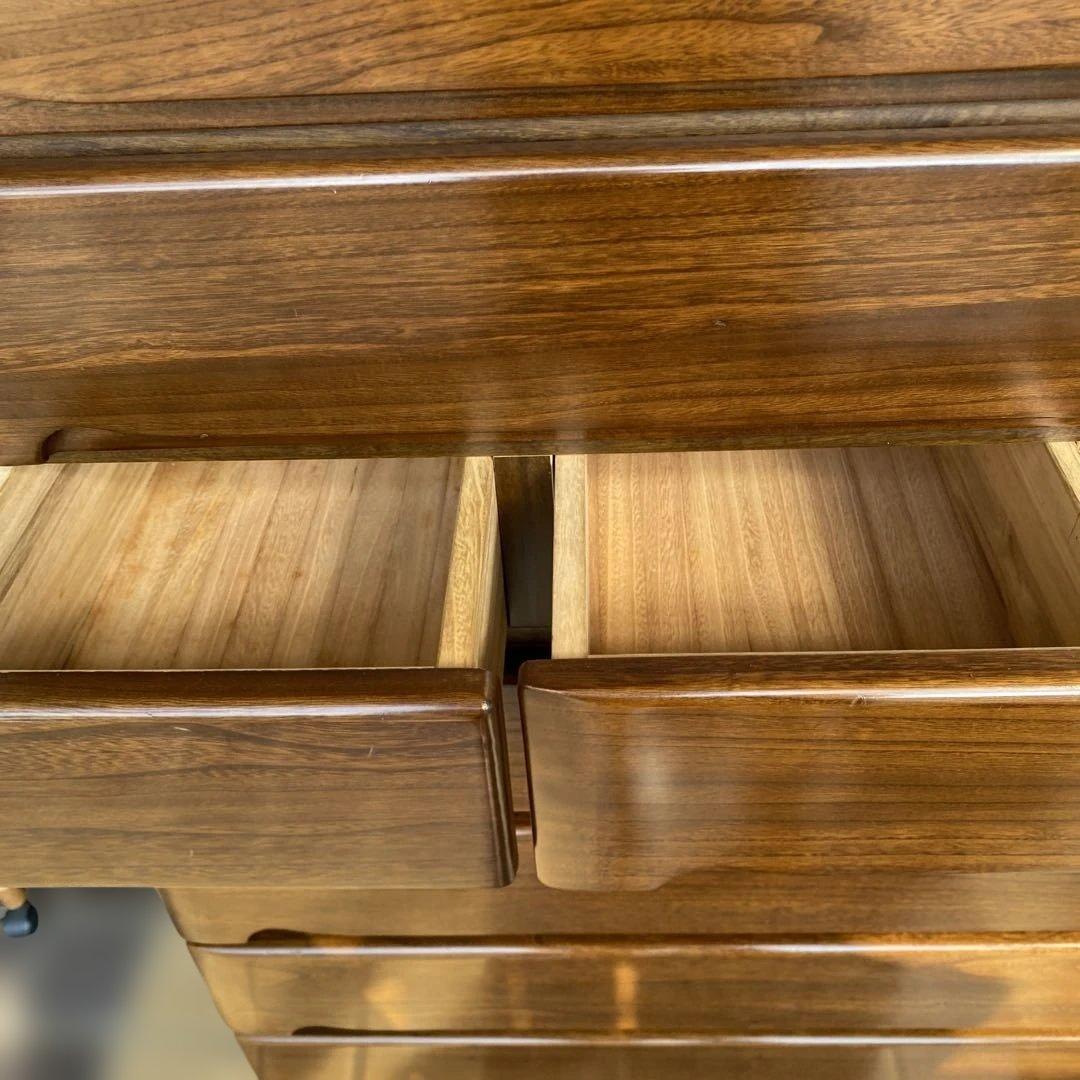 木製ブラウンチェスト 8引き出し　7段　S K