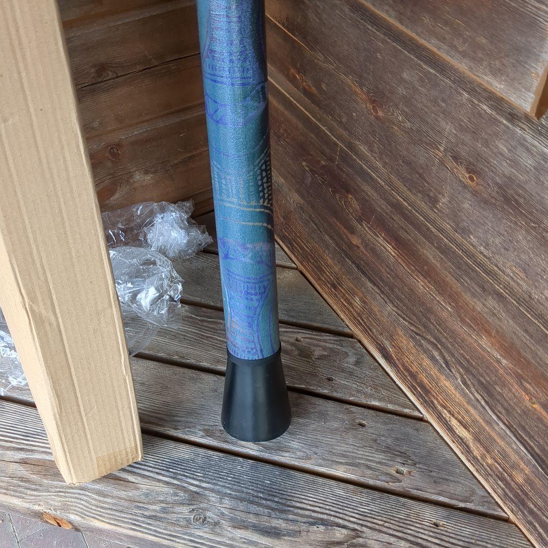 ディジュリドゥ 伝統的な工芸品 青黒模様 民族楽器 硬質プラスチック製 未使用品