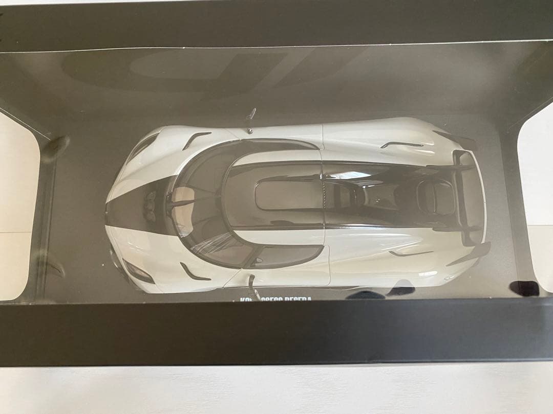 1/18 GTスピリット　ケーニグセグレゲーラ