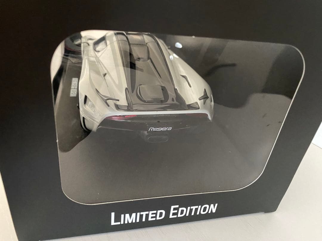 1/18 GTスピリット　ケーニグセグレゲーラ