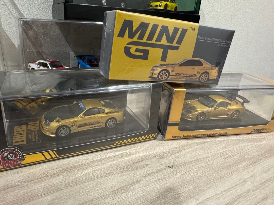 オートサロン　inno64 mini GT 80 スープラ　R34 ミニカー