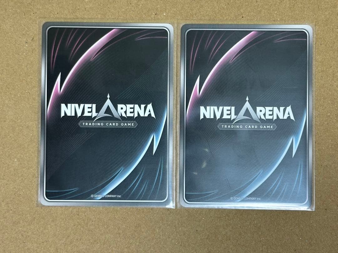 咲*良様 二ベルアリーナ　NIKKE ヘルム　SPR,UR セット