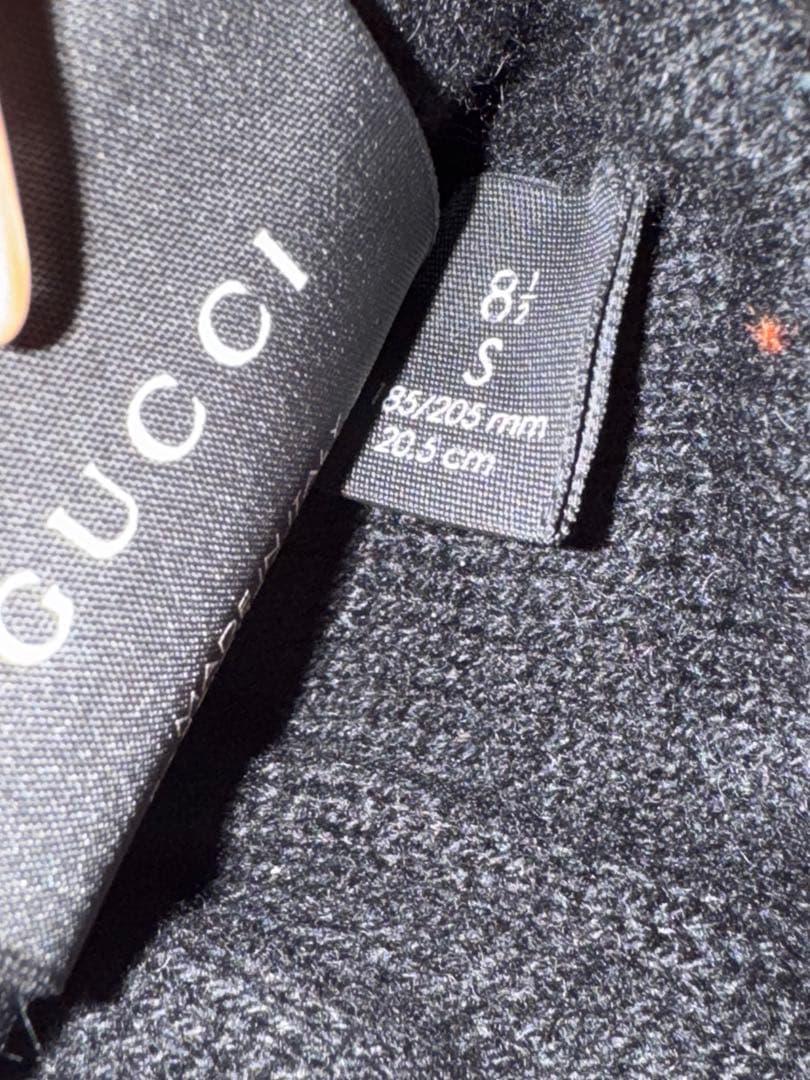 GUCCI レザー手袋 ブラック バックル付き メンズ