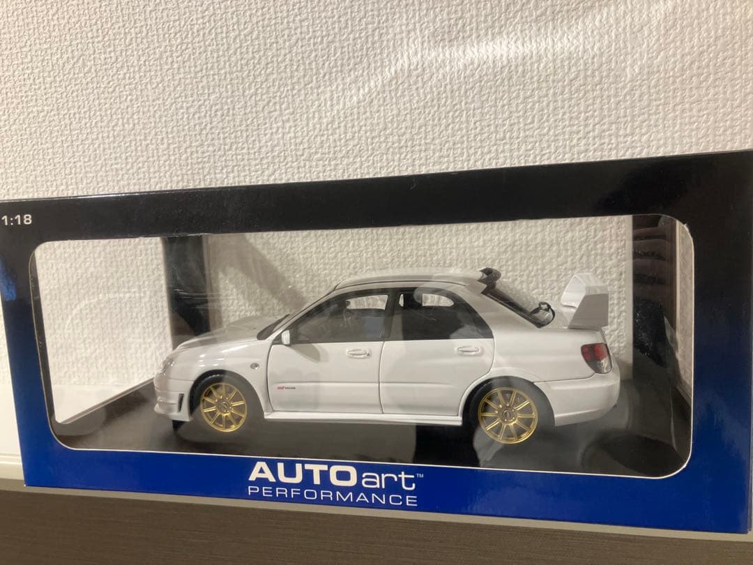 1/18 オートアート スバル インプレッサ WRX STI 2006