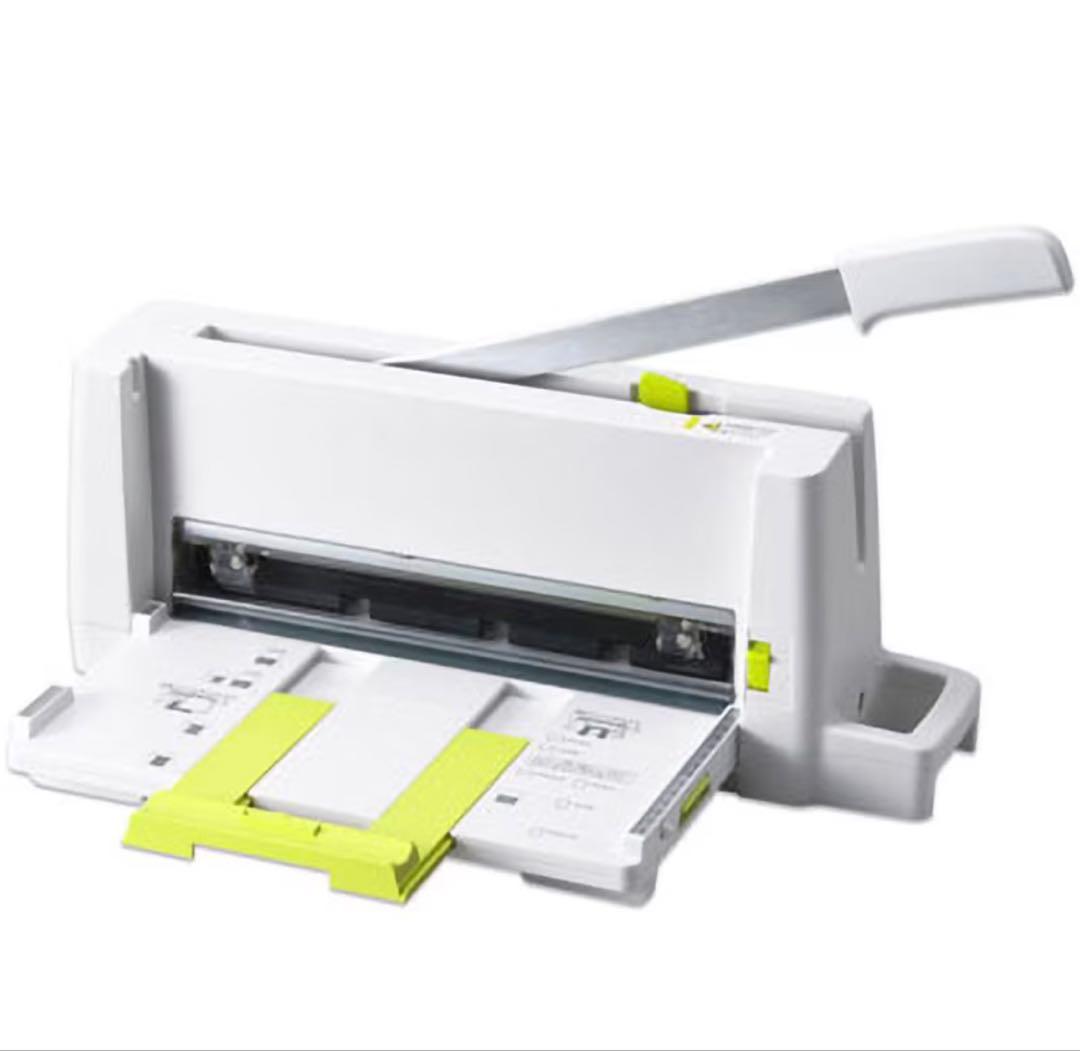 【PLUS】 コンパクト断裁機 PK-213