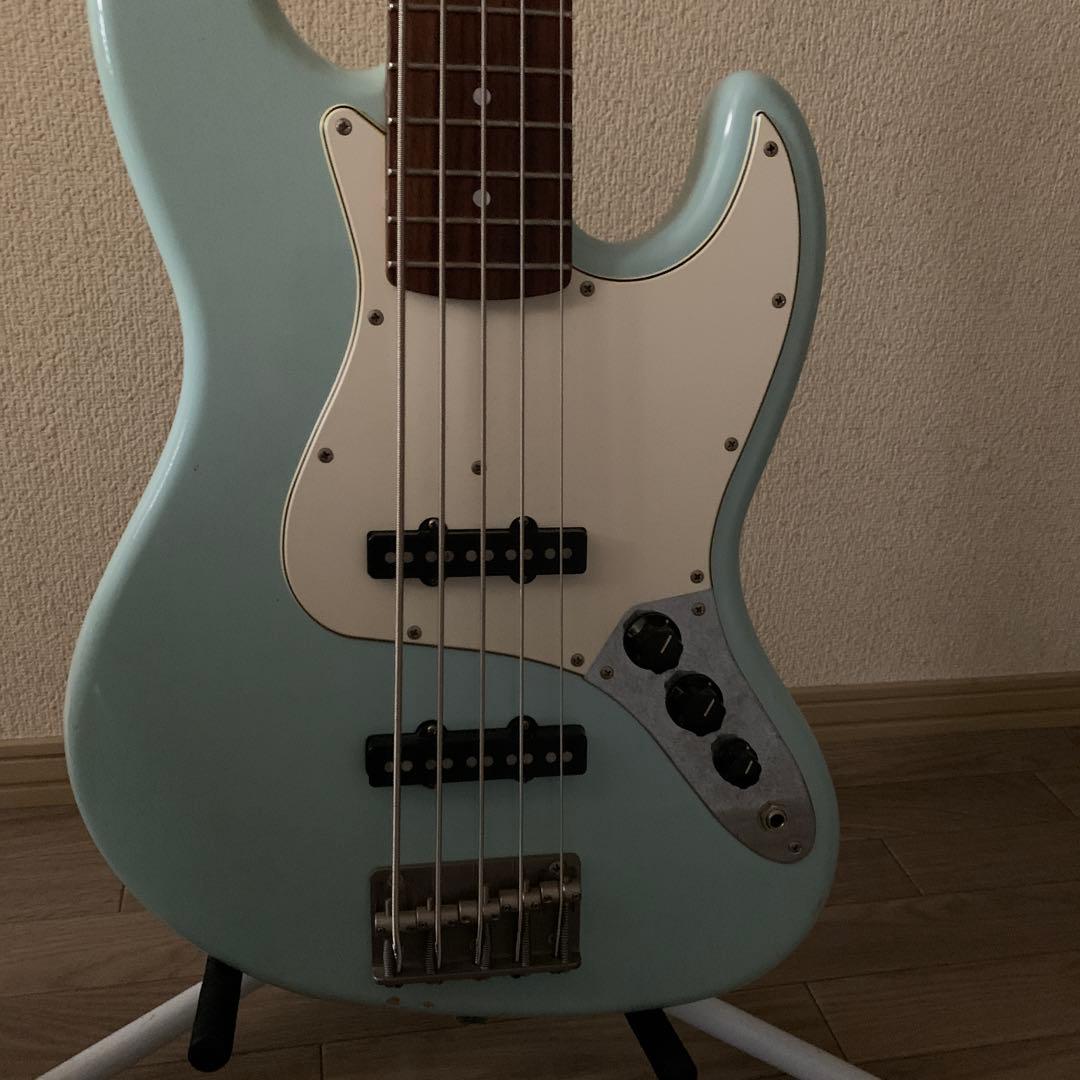 ベース BLACK SMOKER BetaJ5Trad Master SonicBlue