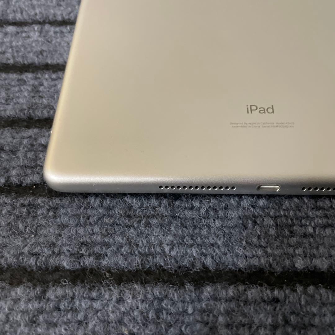 96 iPad 8世代 32GB SIMフリー シルバー