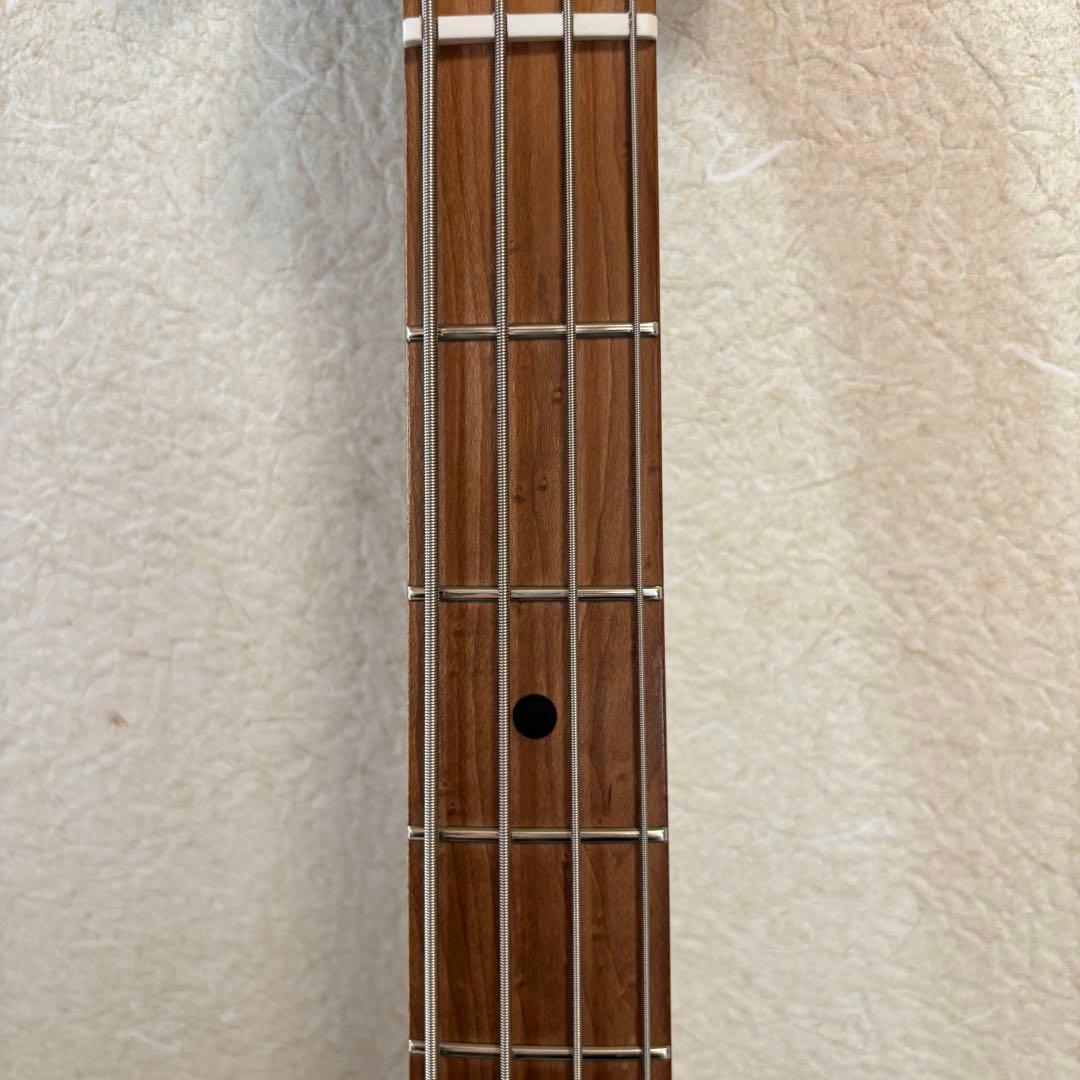 Sterling StingRay 4弦エレキベース ギグバッグ付き