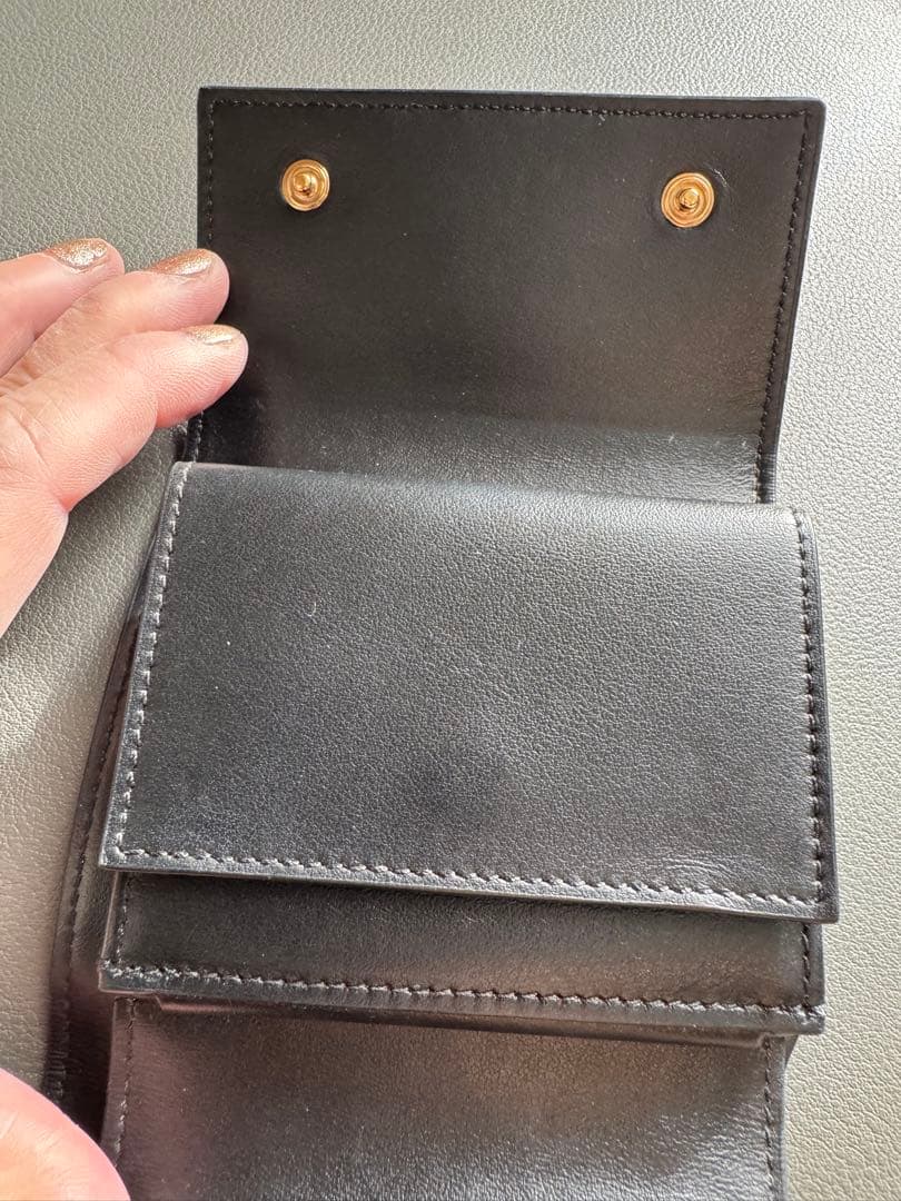 CELINE ブラック 三つ折り財布　箱付き