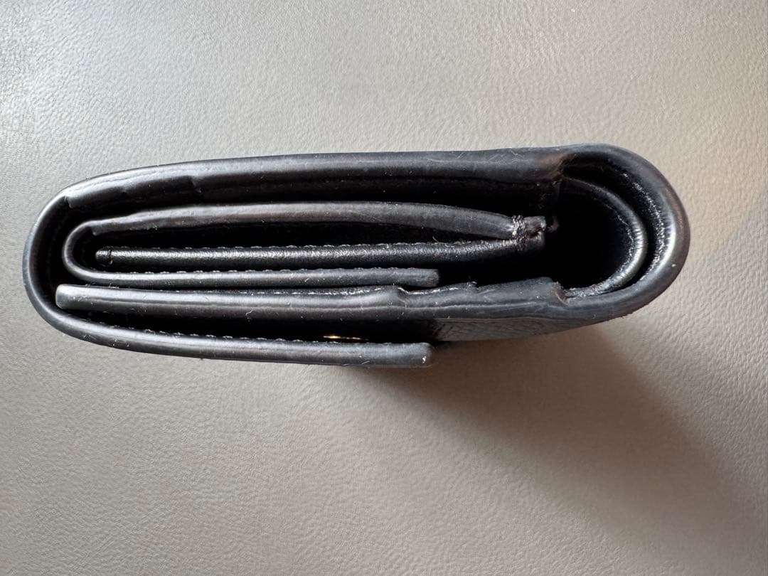 CELINE ブラック 三つ折り財布　箱付き