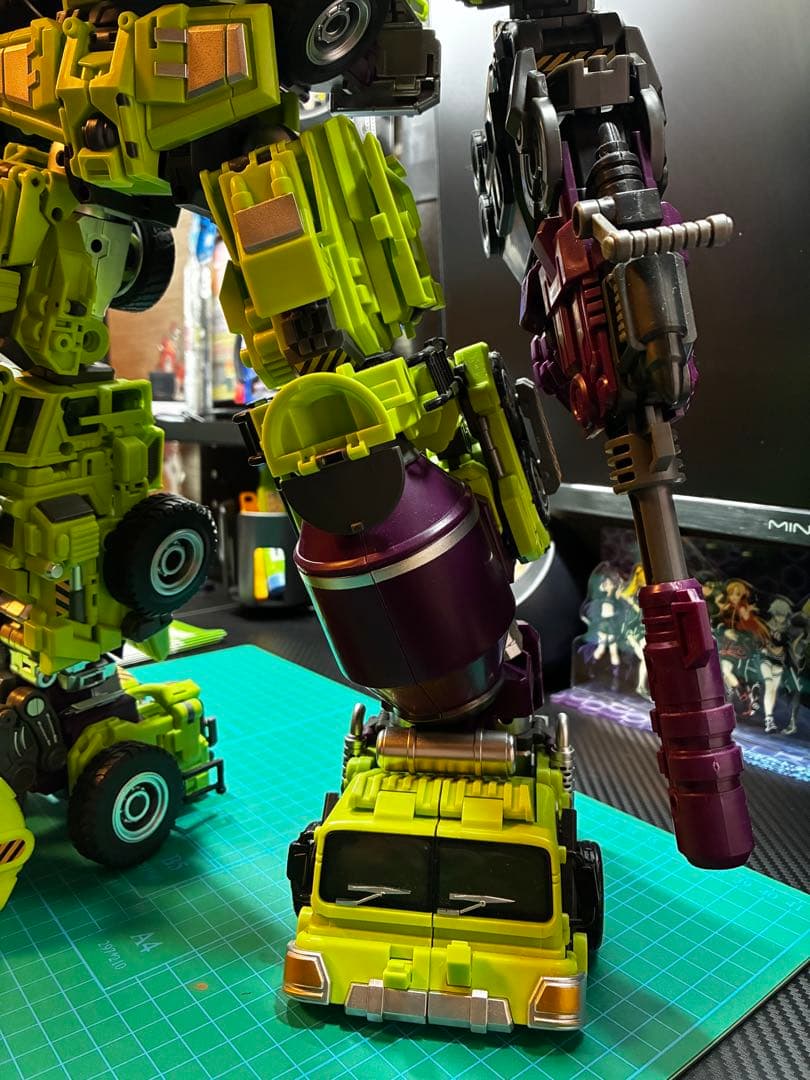 トランスフォーマー 非正規 JINBAO BUILDER デバスターっぽい人