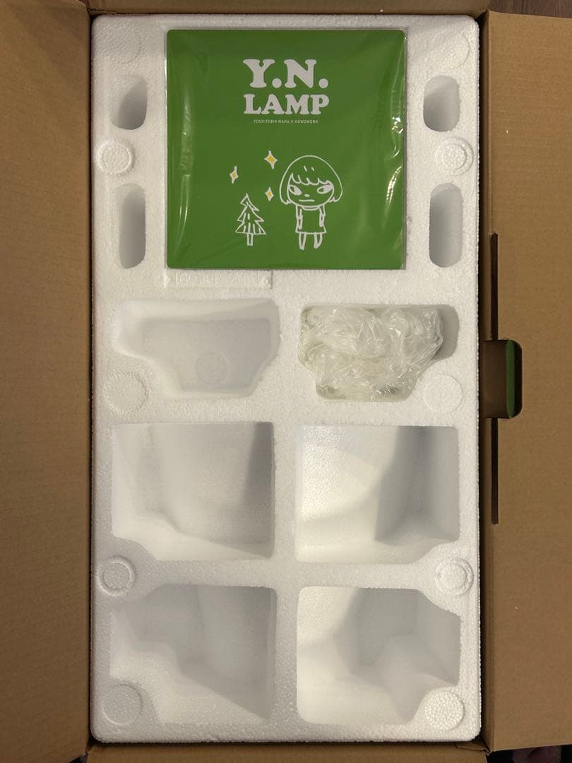 奈良美智 テーブルランプ　How2Work 「Y.N. LAMP」