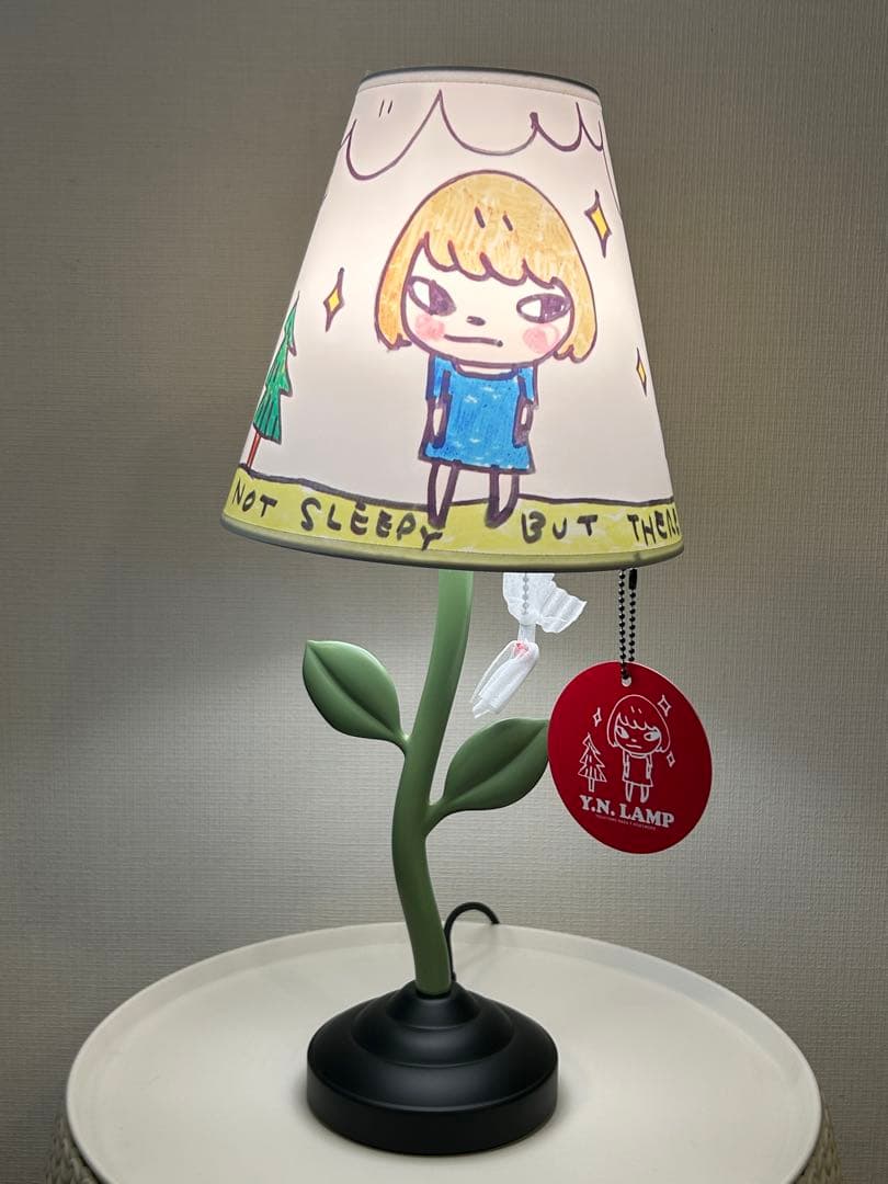 奈良美智 テーブルランプ　How2Work 「Y.N. LAMP」