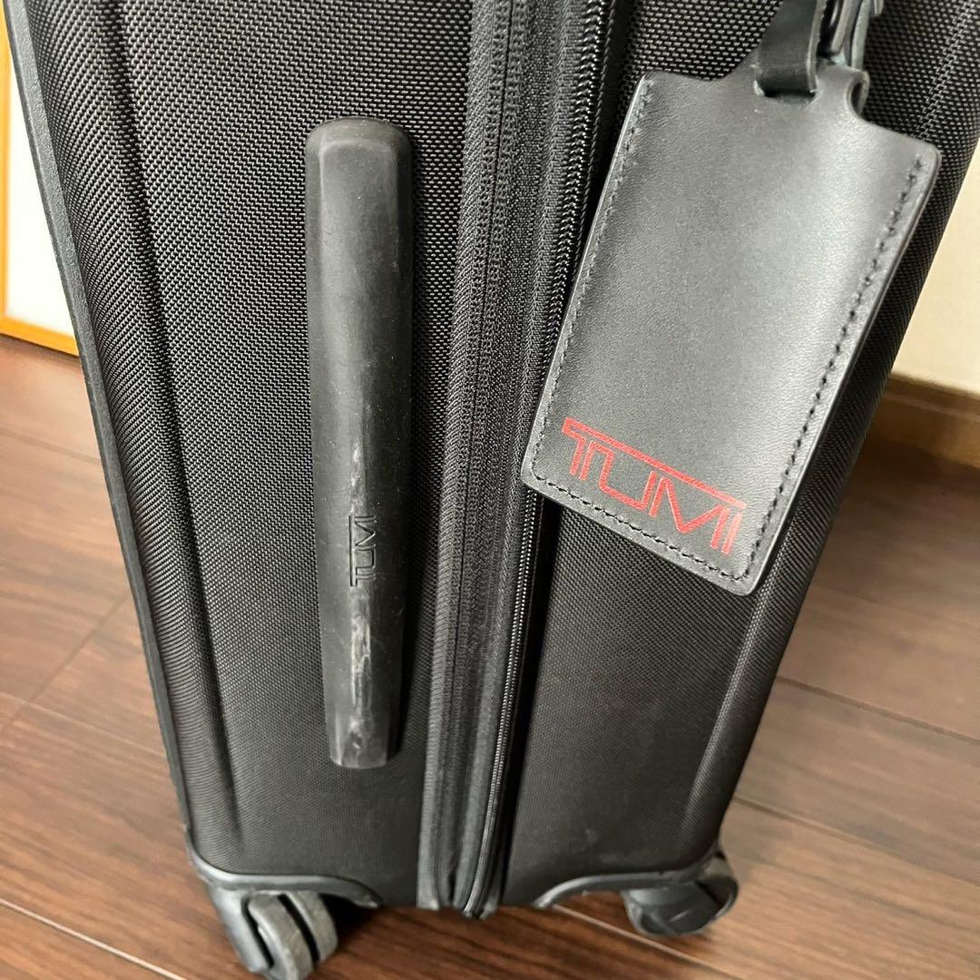 TUMI トゥミ ALPHA EXPANDABLE 4ホイール CARRY ON