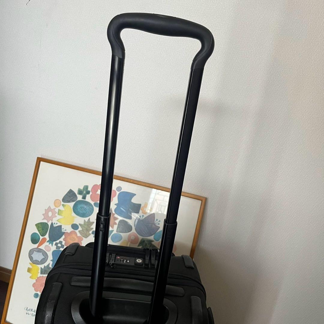 TUMI トゥミ ALPHA EXPANDABLE 4ホイール CARRY ON